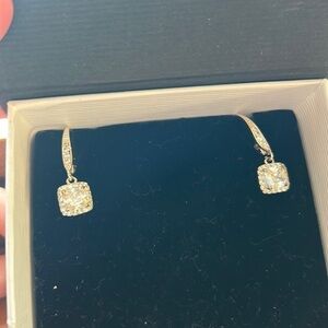 Earrings​​​​​​​